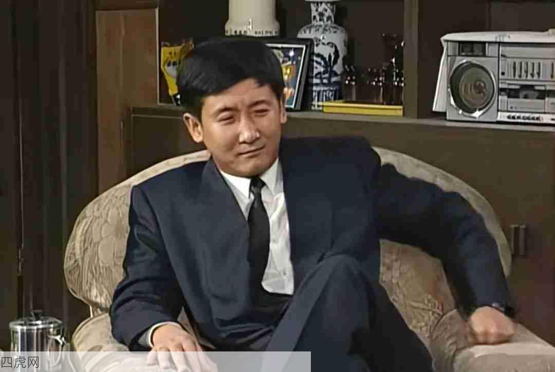 你天天emo 但吃饭还是那么香